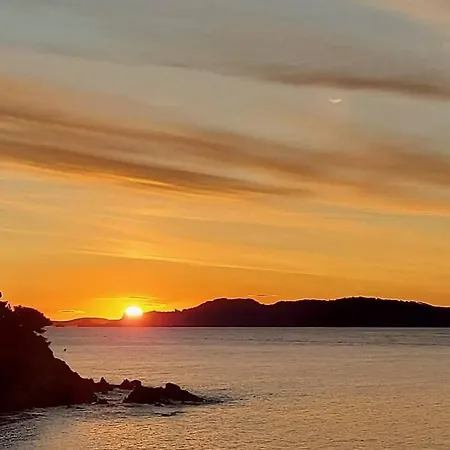 La Tour Fondue Appartement Vue Mer Grand T2 Face A Porquerolles Drap Serviette Non Fournis Hyères Buitenkant foto