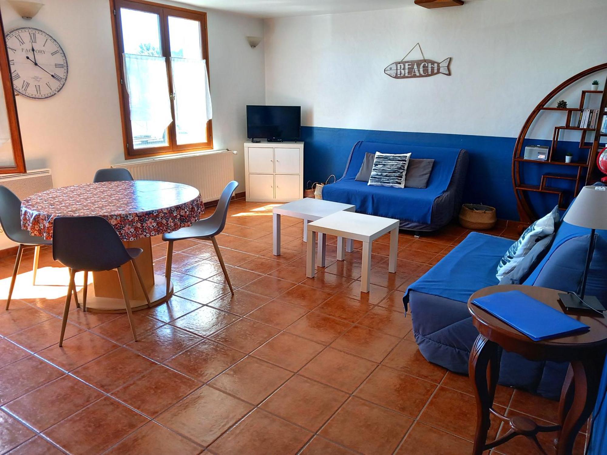 La Tour Fondue Vue Grand T2 Face A Porquerolles Drap Serviette Non Fournis * Hyères
